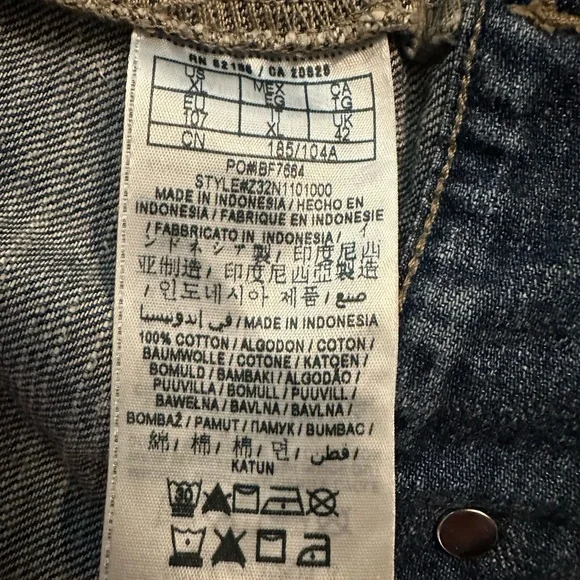 Guess Light Blue Denim Jacket - Picture 4 of 5